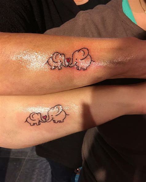 tattoo für mutter und tochter|mutter kind tattoo.